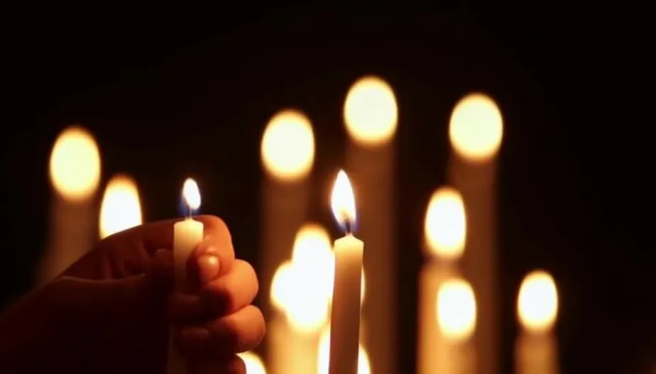 candles with prayers